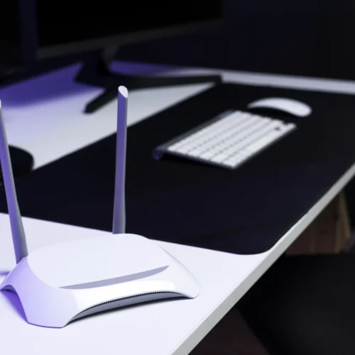 Points d’accès : GWN7610 vs UniFi AP AC LR